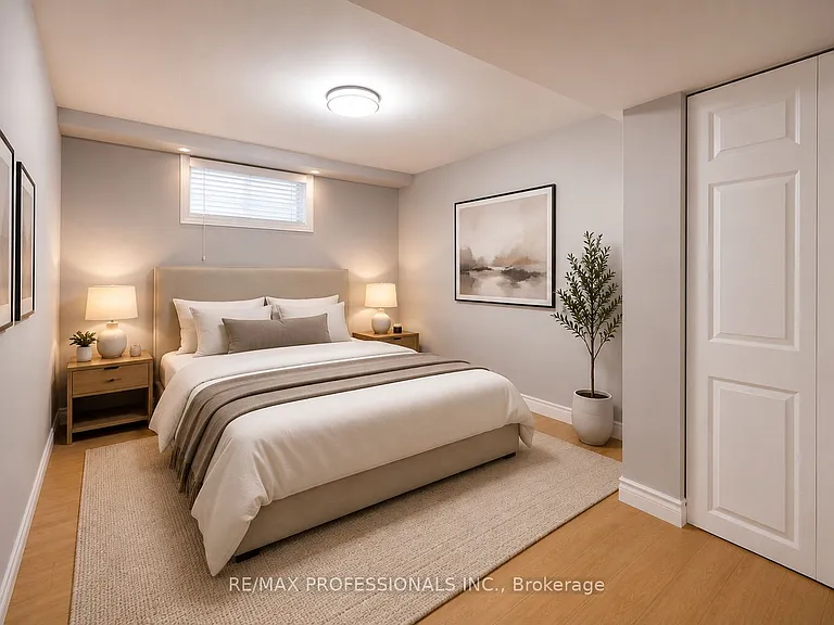 35A Bowie Ave #BASEMENT — Photo 9