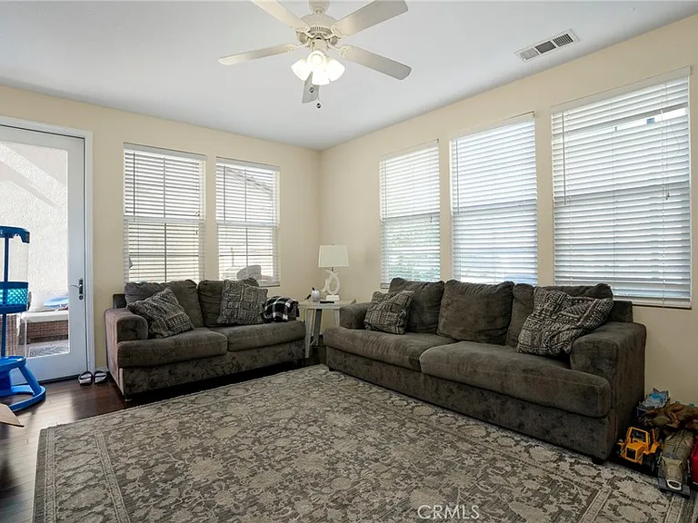 31770 Paseo Bonito — Photo 4