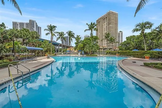 19390 Collins Ave #702 — Photo 33