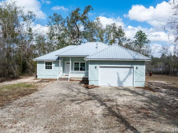 529 SE Oak Tree Rd, Branford, FL 32008