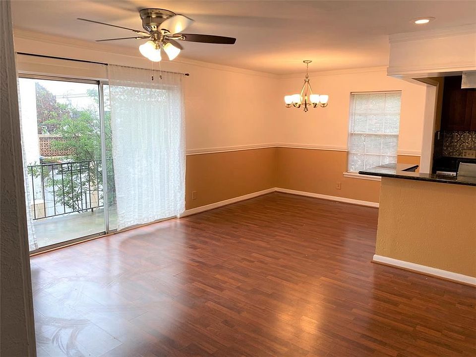 1st image of 2822 Briarhurst Dr APT 58