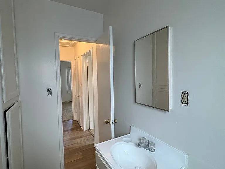 346 Palos Verdes Blvd — Photo 13