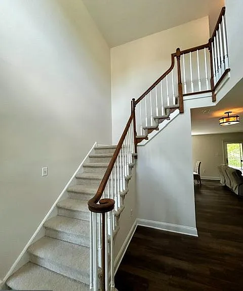 4574 White Oak Ln — Photo 9