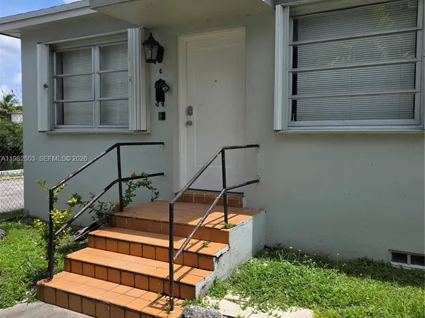 57 Esplanade Dr, Miami, FL