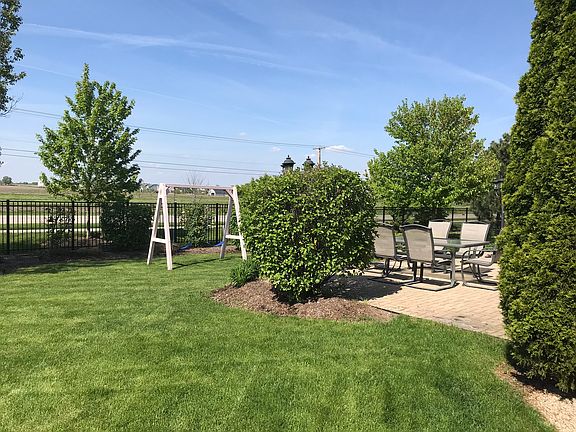 4th image of 25750 W Meadowland Cir