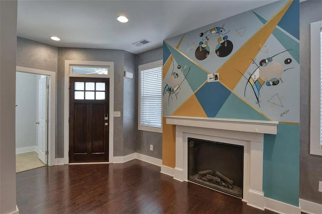 4 bed, 2.5 bath, 1878 sqft, $2,750 — Photo 4