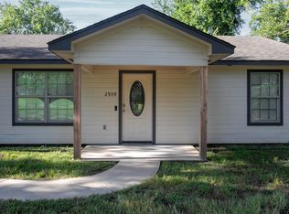 2909 W Gay Ave, Gladewater, TX 75647