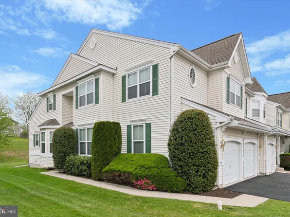 209 Coventry Rd, Chalfont, PA 18914