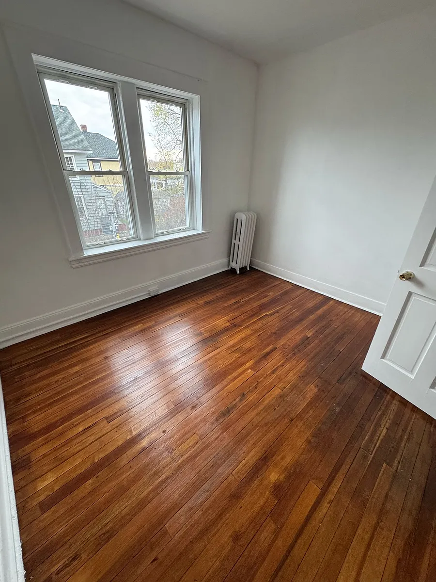 Building Photo - 408 Charles St #5