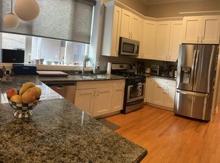 2554 W Augusta Blvd #2, Chicago, IL 60622