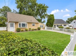 15 Ash Ter, Parlin, NJ 08859