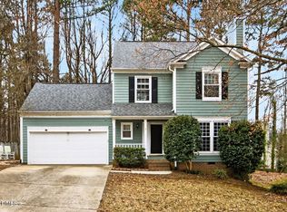 6217 Leesburg Ln, Raleigh, NC 27617