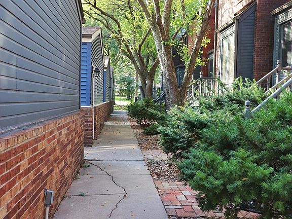 Row of townhomes