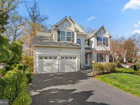11111 Flanagan Ln, Germantown, MD 20876