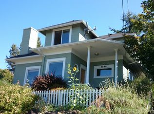 1728 29th Ave S, Seattle, WA 98144