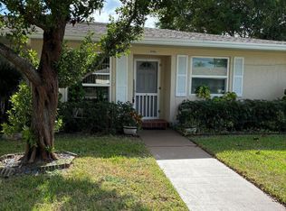 8720 Belle Aire Dr, Boca Raton, FL 33433