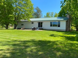 6578 W Feole Rd, Kinross, MI 49752