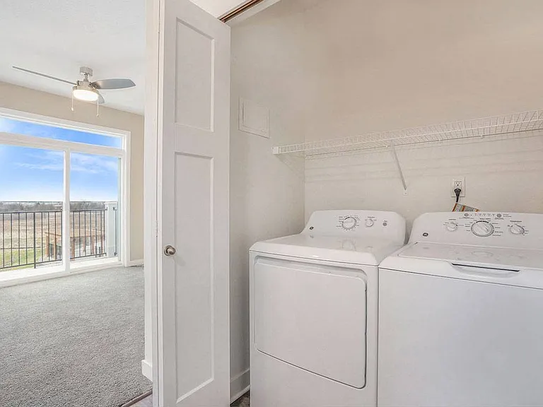 Meadowbrooke Apartment Homes — Photo 157