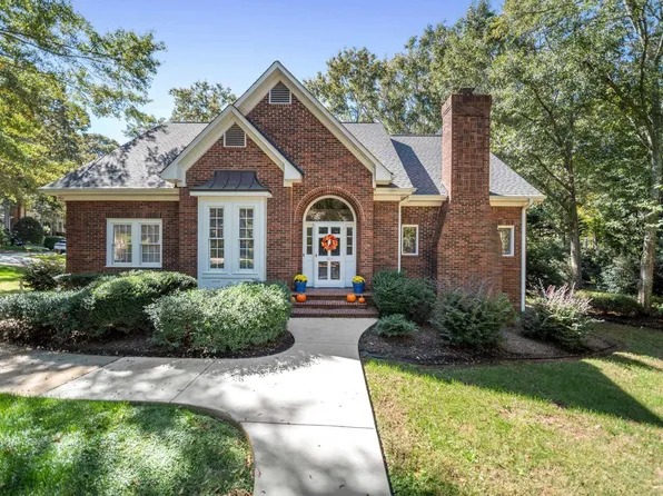 303 Farming Creek Dr, Simpsonville, SC 29680