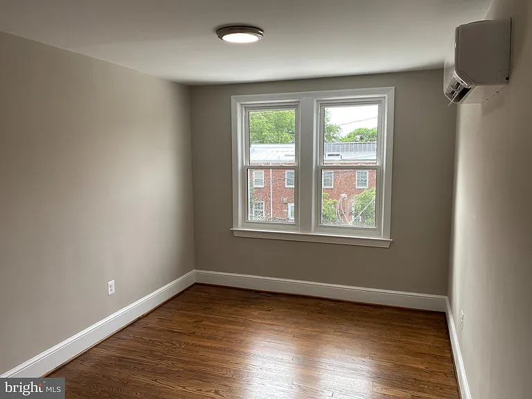 4758 Lee Hwy #1 — Photo 10