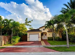 14346 SW 170th Ter, Miami, FL 33177