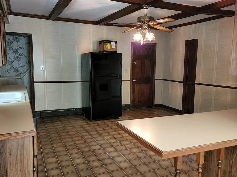 735 Newport Ave #1 — Photo 6