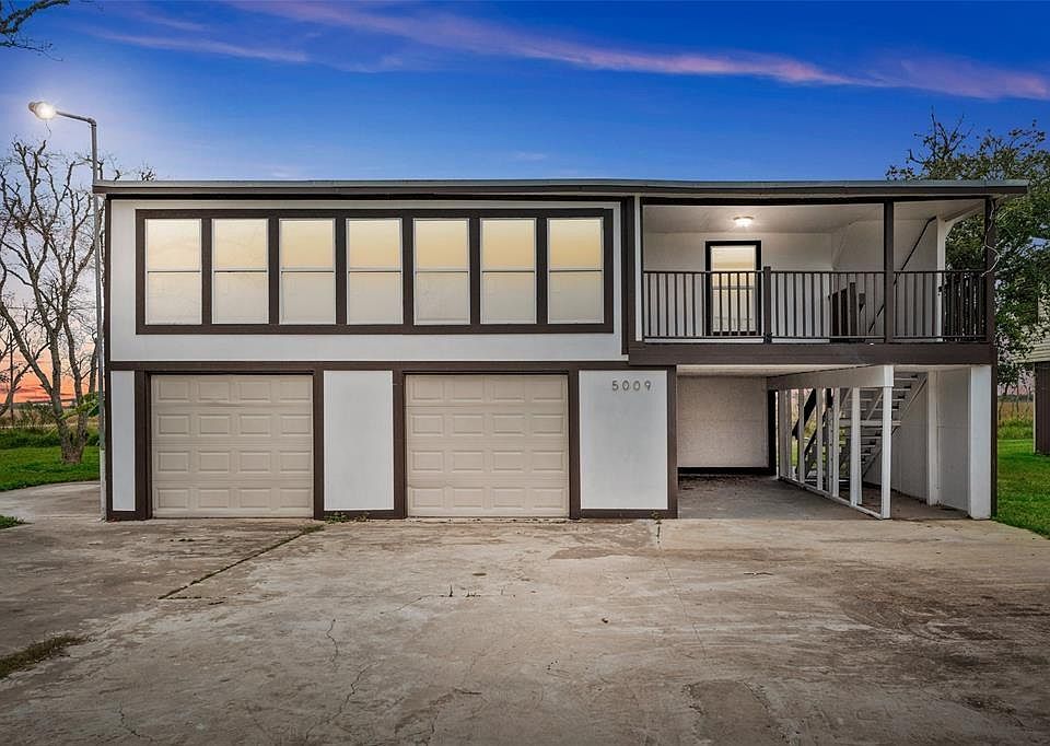 1st image of 5009 1st St #476A