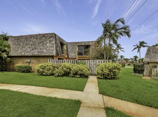 154 Woodland Rd #154, Lake Worth, FL 33461