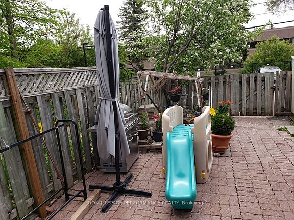 3rd image of 2642 Moncton Rd #A