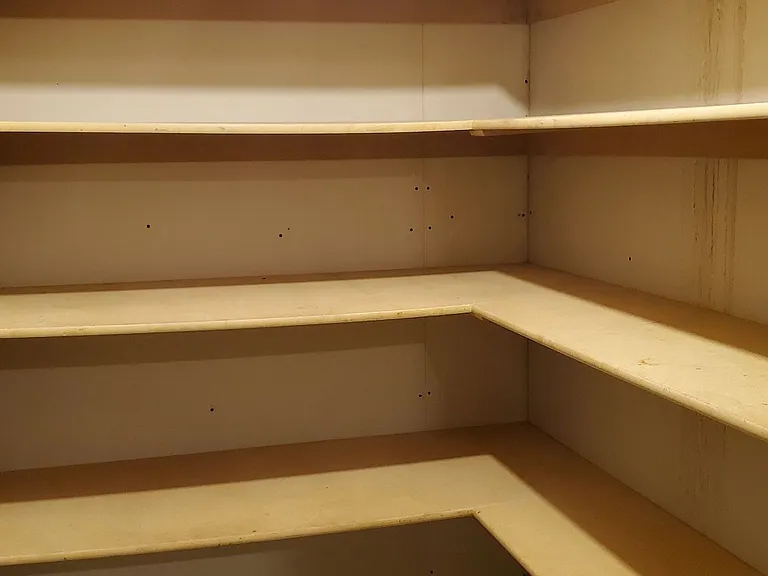 975 E Essex Court Way #4 — Photo 26