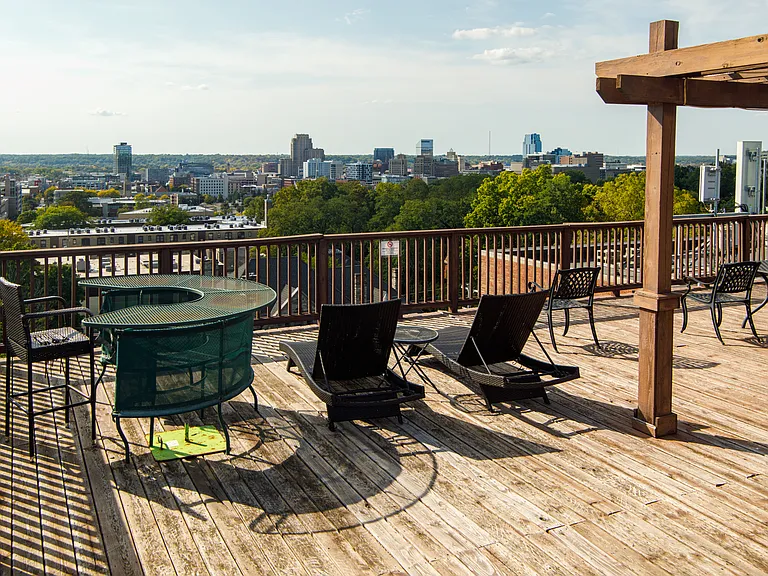 505 Cherry St SE #611 — Photo 14