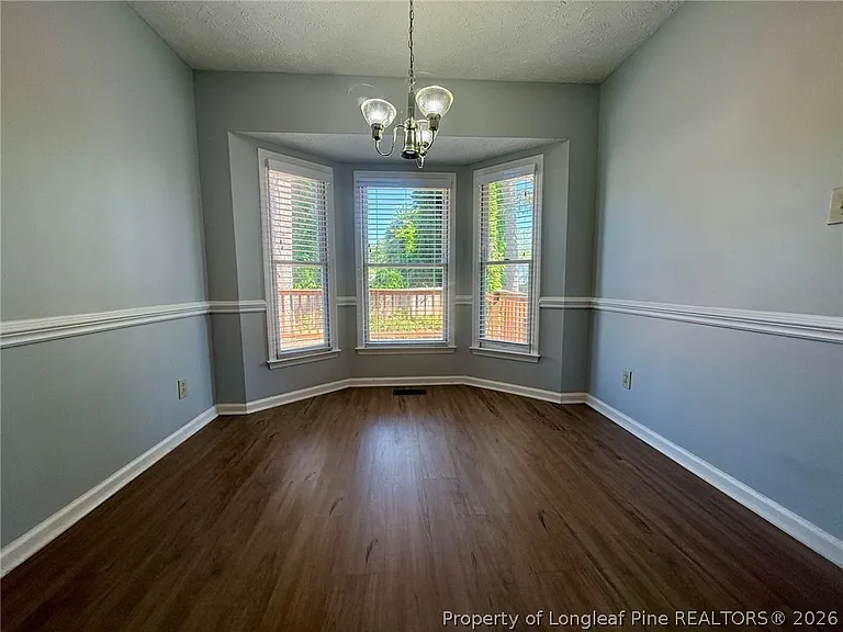 7136 Kearny Ave — Photo 10