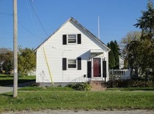 1112 N Jackson St, Green Bay, WI 54302