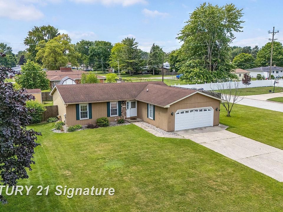 1st image of 4159 Bradford Dr