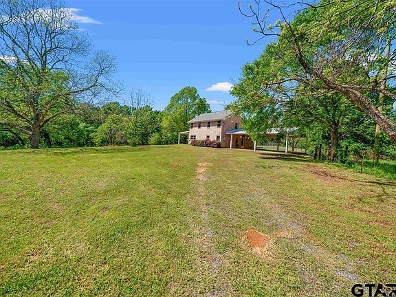 3rd image of 1707 County Road 4101
