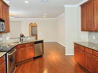 11 Trafalgar Pl, Conroe, TX 77384