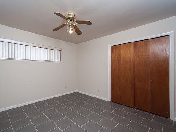 5th image of 706 Camellia Ave