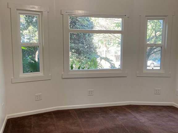 3rd image of 1908 Bellevue Ave