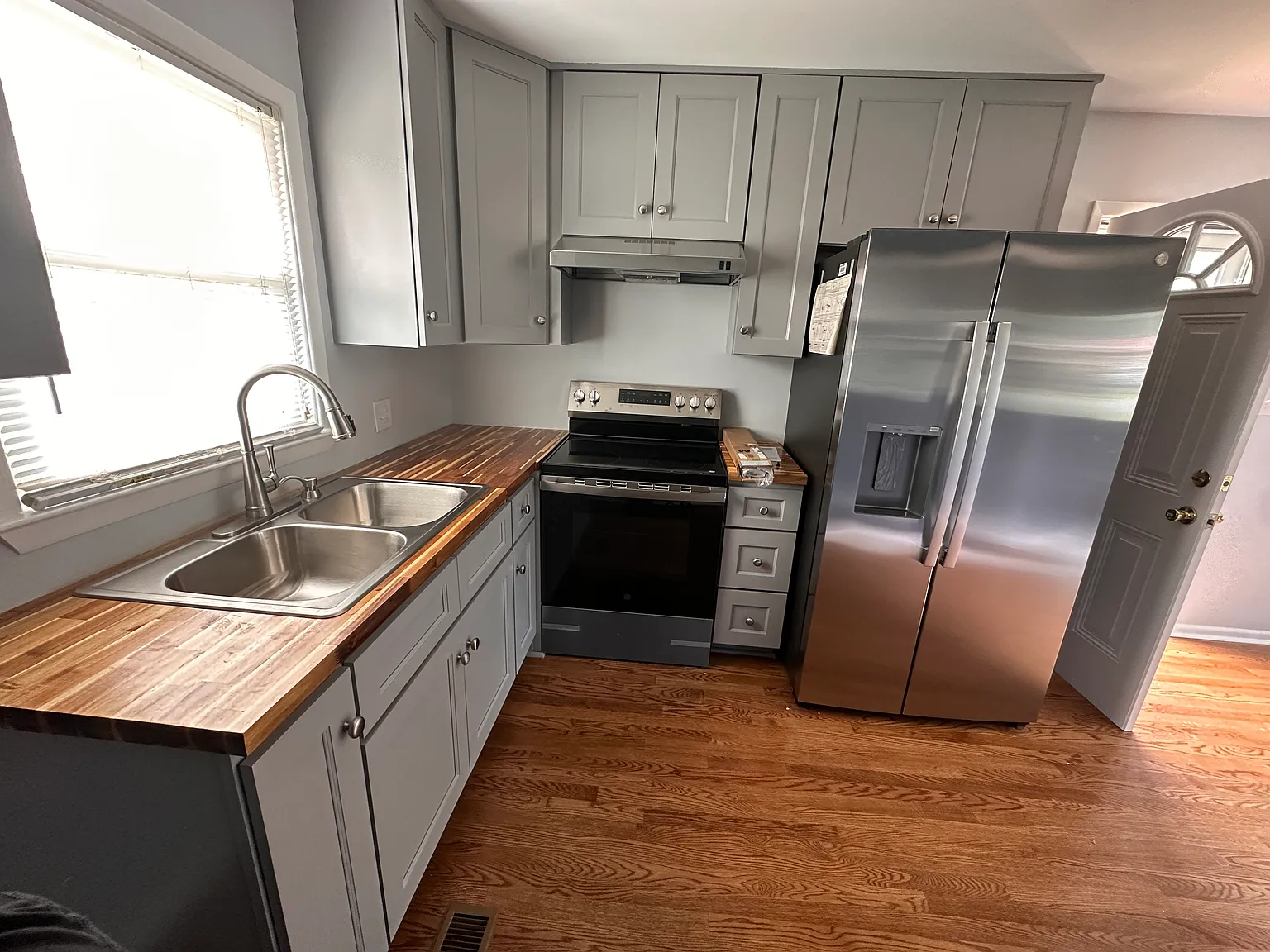 3 bed, 1040 sqft, $1,400 — Photo 4