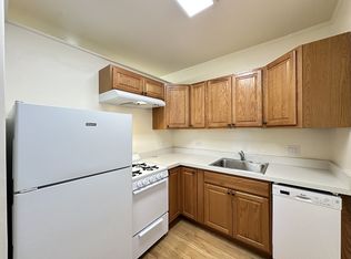 4311 N Francisco Ave #L06M, Chicago, IL 60618