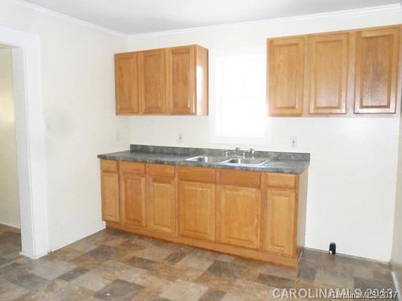 5th image of 111 E Maine Ave #19-20