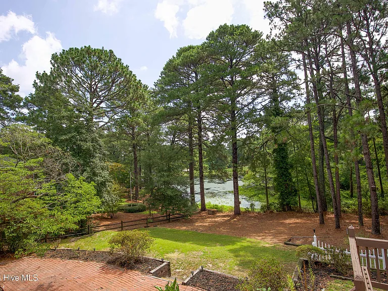 27 Par Dr — Photo 41