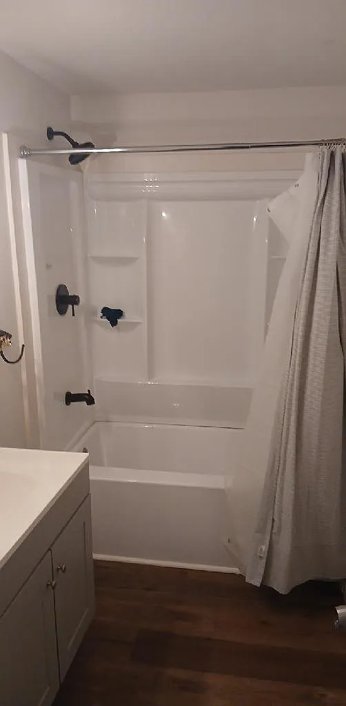 3 bed, 1097 sqft, $1,700 — Photo 2