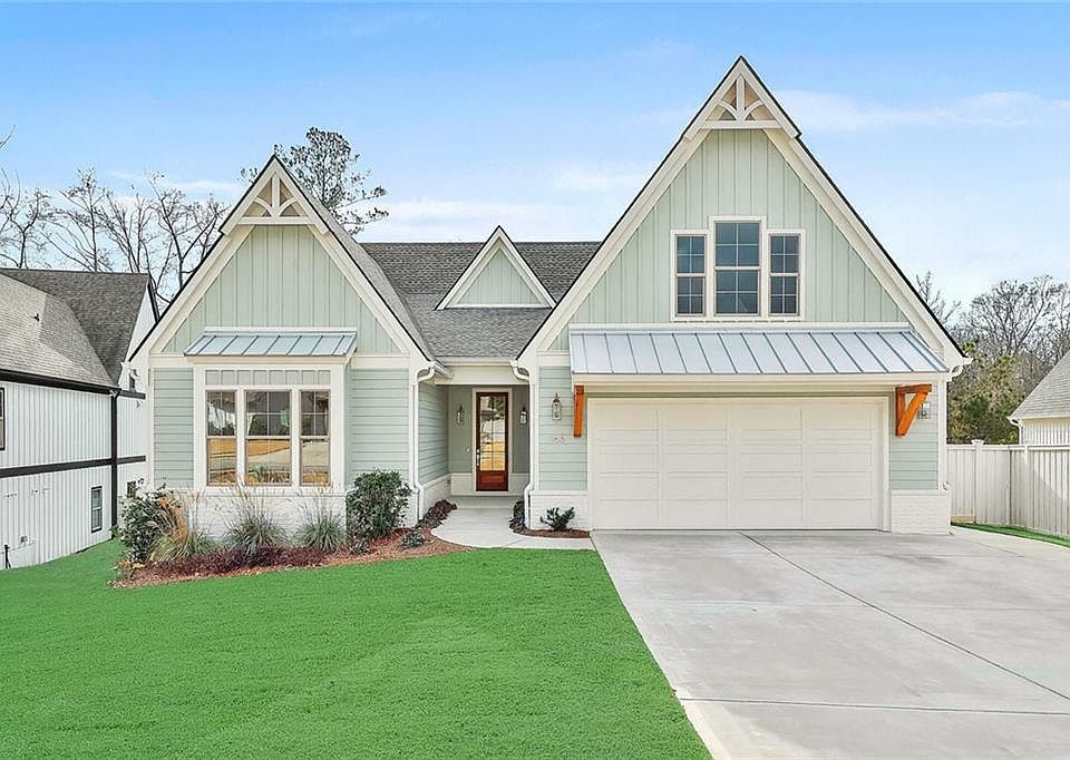 1st image of 165 Arbor Garden Cir