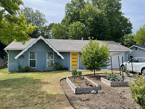 5704 Glenhollow Path Photo 1