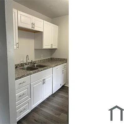 712 SW 70th Ter — Photo 3