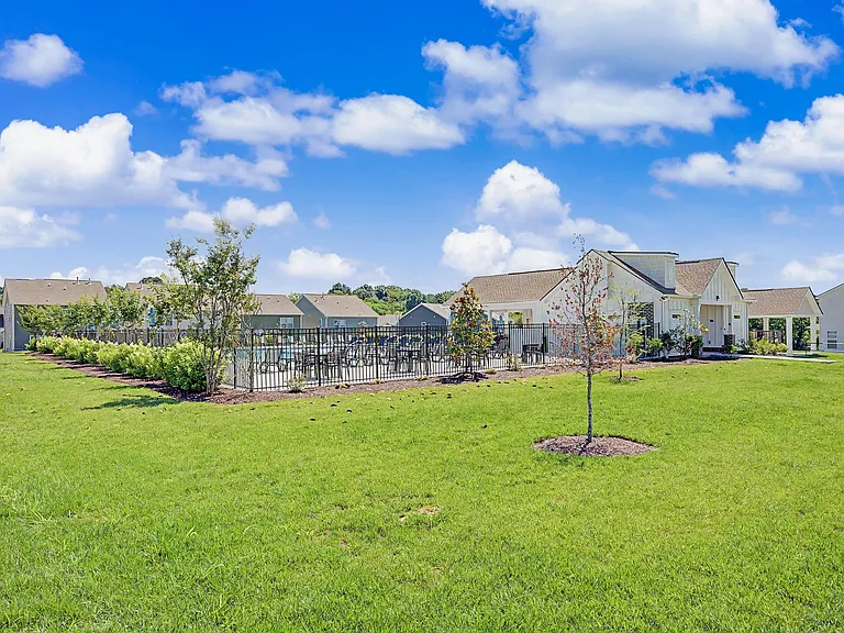 2417 Williams Ridge Dr — Photo 31