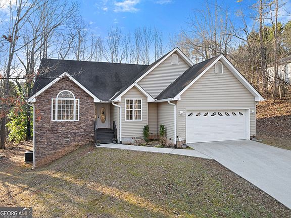 2nd image of 296 Modoc Dr