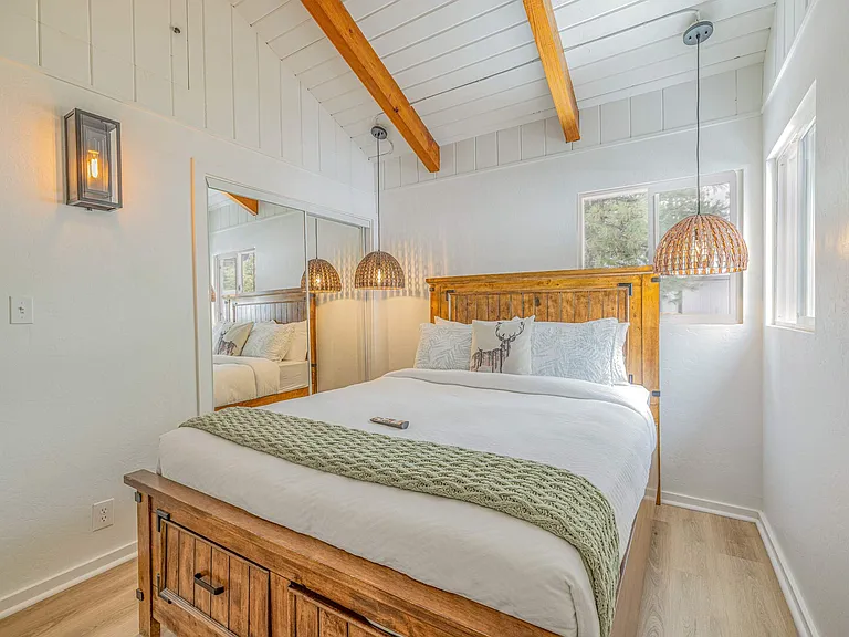 Quail Dr — Photo 8