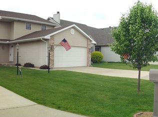 3915 Aberdeen Dr, Champaign, IL 61822